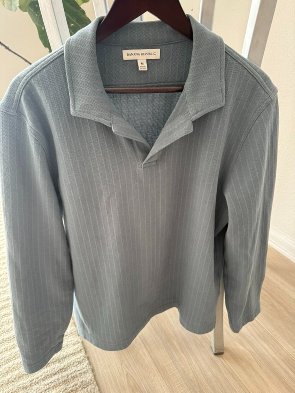 Banana Republic Blue Long Sleeve Polo Medium